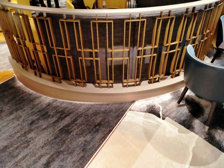 naprawa balustrady drewnianej, renowacja drewna, pielęgnacja elementów drewnianych