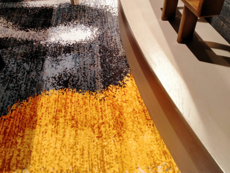 Zdjęcie po naprawie ubytków w drewnie bliżej